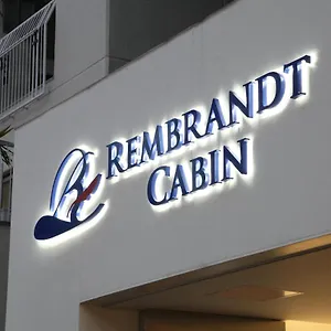 Rembrandt Shinjuku Shin-okubo Hotel a capsule